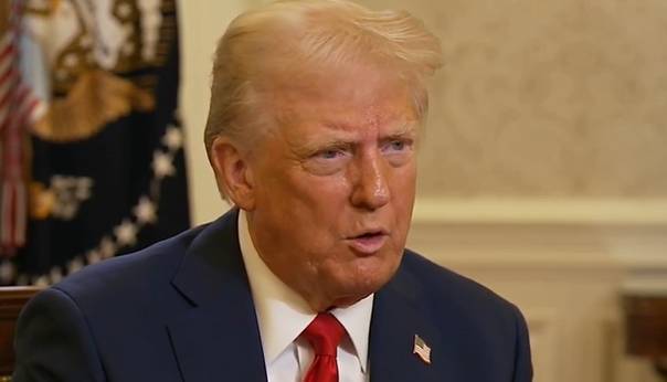 ag hga030皇冠_特朗普谈泽连斯基:他不是天使ag hga030皇冠,对冲突爆发负有一定责任