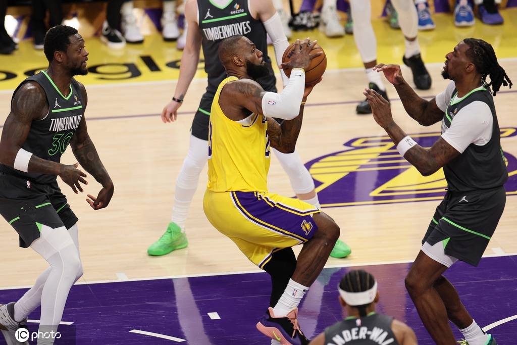 皇冠信用代理注册_东契奇28+9+7詹姆斯22分 森林狼4-1湖人晋级次轮