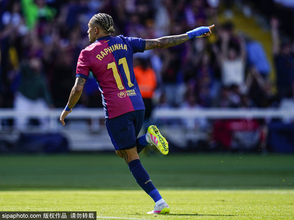 正版皇冠信用网开户_赛季四杀正版皇冠信用网开户!西甲-姆巴佩戴帽拉菲2球 巴萨4-3皇马7分领跑