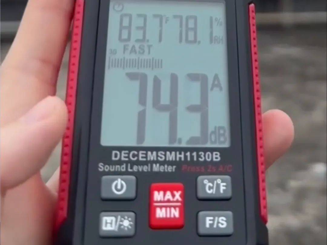 皇冠信用网需要押金吗_“一小时飞过8架”“感觉屋在抖”!深圳有小区遭遇皇冠信用网需要押金吗,市民:睡不着