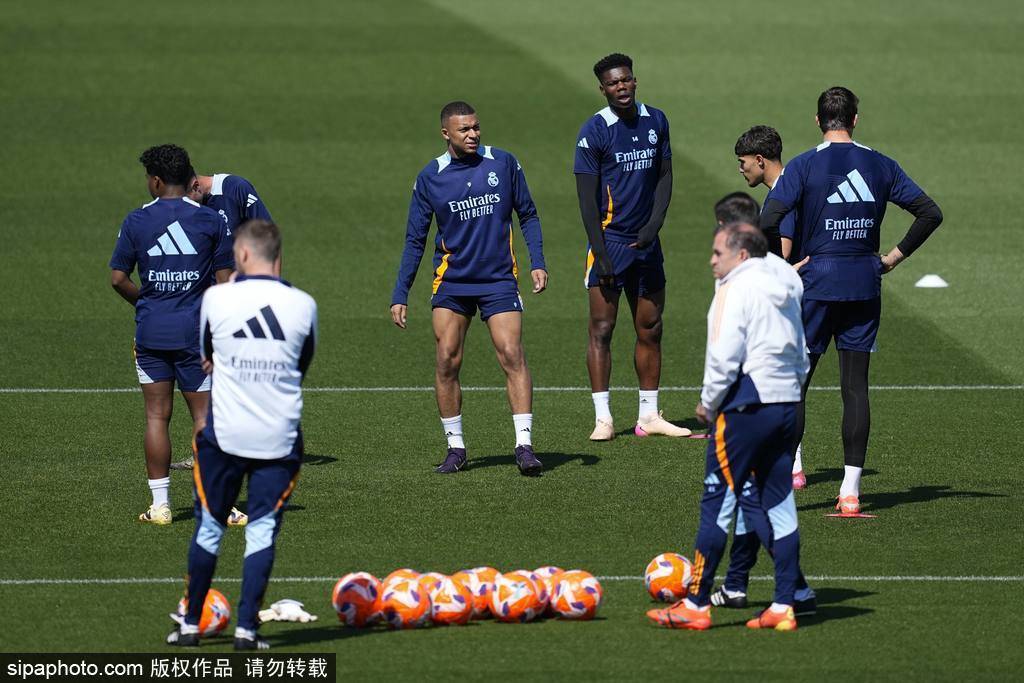 皇冠信用网出租足球_皇马地震级引援！曝阿隆索携顶级边卫空降皇冠信用网出租足球，弗洛伦蒂诺再掀转会风暴？