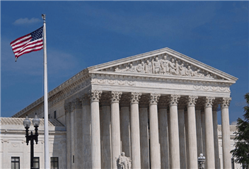 弗拉门戈vs拜仁_美最高法院:地区法院不能就阻止特朗普废除出生公民权发布全国性禁令