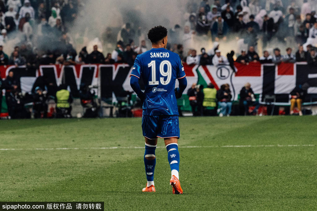 介绍个正网信用网址_桑乔2500万英镑转会再生变!曼联急售套现介绍个正网信用网址,多家豪门却集体降温