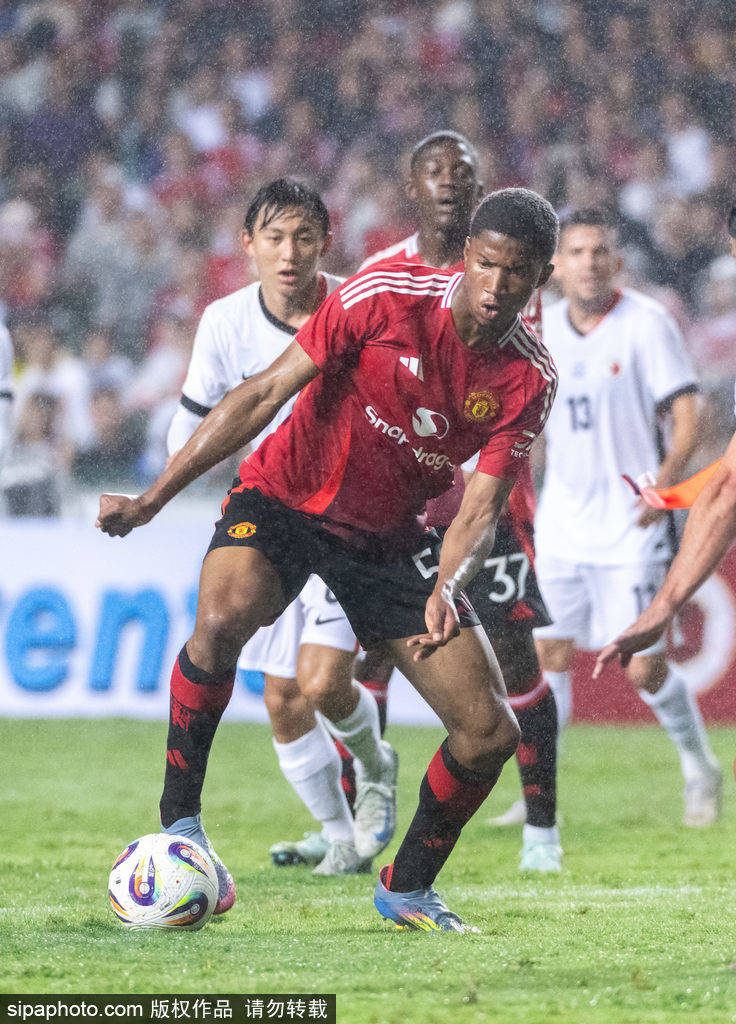 美洲金杯2025(在美国和加拿大)山丘黄蜂(女) v 班克斯顿熊(女)_曼联4200万转会奇迹!阿莫林收获意外之财美洲金杯2025(在美国和加拿大)山丘黄蜂(女) v 班克斯顿熊(女),卡雷拉斯成红魔救星