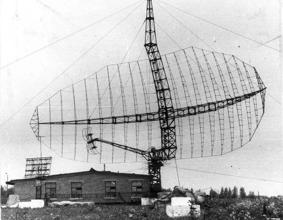 Lyon (Banega) Esports_B-2横穿中国轰炸伊朗Lyon (Banega) Esports,中国雷达没有发现?这是正常人想出来的?