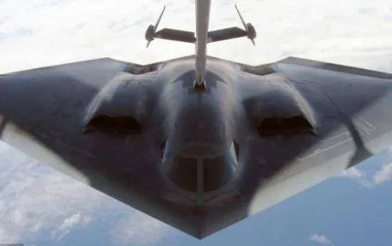 Lyon (Banega) Esports_B-2横穿中国轰炸伊朗Lyon (Banega) Esports,中国雷达没有发现?这是正常人想出来的?