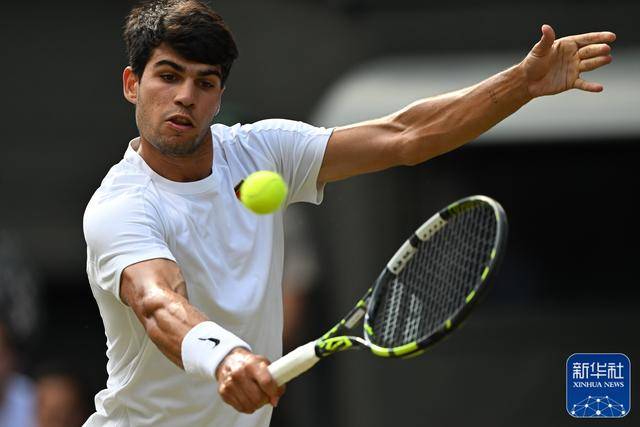 hga050皇冠手机版_新华图讯|辛纳首夺温网男单冠军