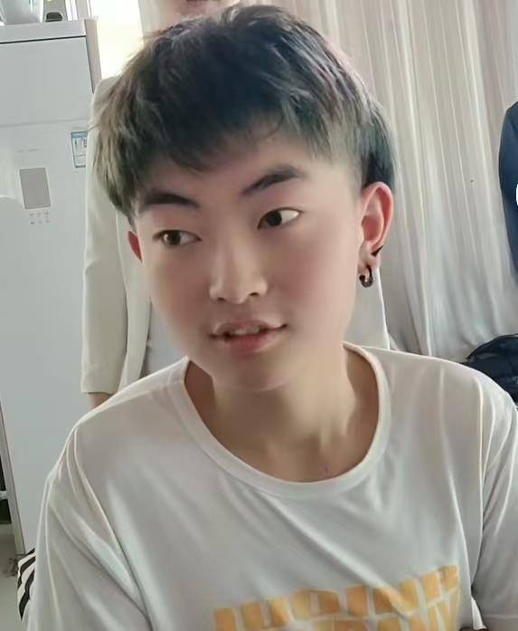 利雅得勝利vs吉達聯合_20岁小伙缅甸失联近一个月利雅得勝利vs吉達聯合,最后定位在妙瓦底附近,曾发信息称“接我们的人带着枪”,警方介入