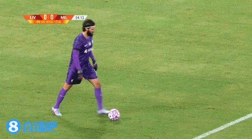 皇冠信用网登1_半场-莱奥破门后致敬若塔索博十分角吊射扳平 利物浦暂1-1米兰