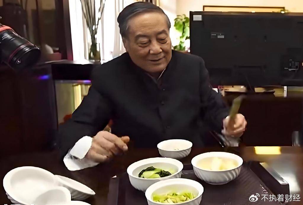 皇冠信用网代理出租_宗庆后声称一天只花几块钱皇冠信用网代理出租,实际上满世界买豪宅,海外资产18亿