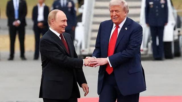 皇冠信用網代理
_特朗普:中俄是“天然敌人”皇冠信用網代理
!俄会背刺中国吗?三个铁证说清真相