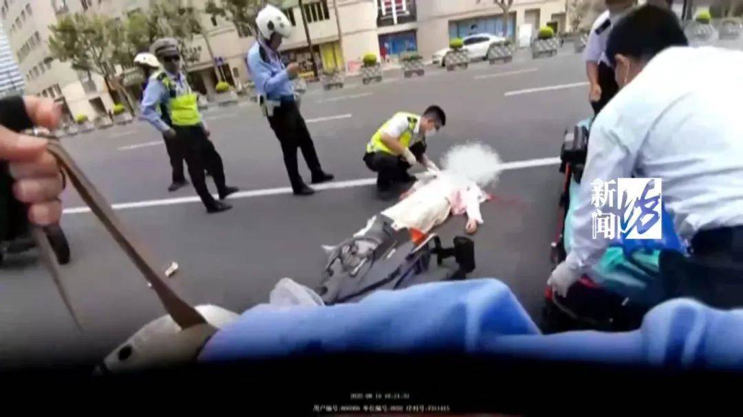 皇冠信用盘账号
_上海街头一女子突然倒地皇冠信用盘账号
,满脸是血!很多人用过,已致多起意外!赶快赶快