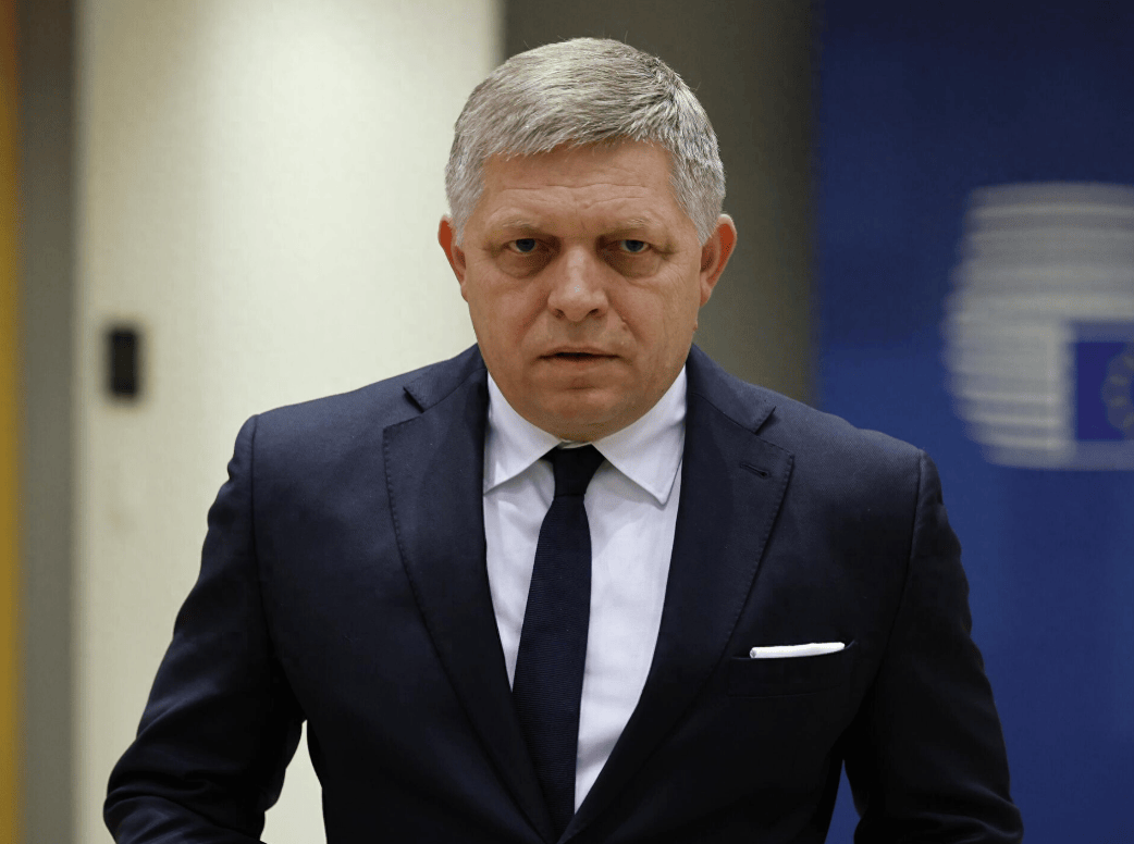 东京养乐多燕子队vs广岛东洋鲤鱼队_北约唯一来华参加抗战胜利80周年的领导人东京养乐多燕子队vs广岛东洋鲤鱼队,临行之前,说了句让欧洲汗颜的话