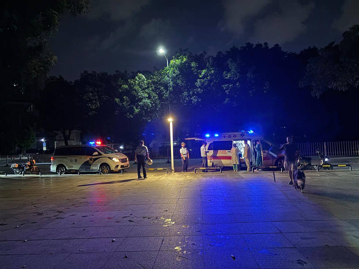 乌兹别克U23 vs斯里兰卡U23_“有人吗?”东莞女子中元节深夜遛狗突传呼唤声乌兹别克U23 vs斯里兰卡U23,“全程令人不安”,原是夜跑者求救