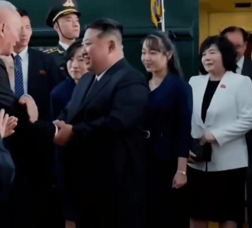 西班牙甲组联赛_朝鲜电视台播出金正恩出席九三阅兵纪录片西班牙甲组联赛，诸多场景首次披露