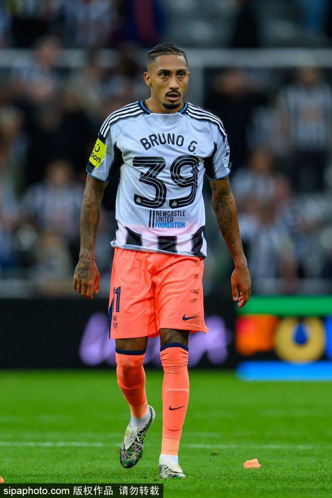 皇冠信用网登3代理
_38岁活成BUG!梅西三射一传打崩对手皇冠信用网登3代理
,53场50球破纪录,3大奖稳了