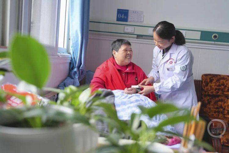 皇冠信用網会员开户
_重庆部分行政区划调整落地一周皇冠信用網会员开户
,市民办事更便捷