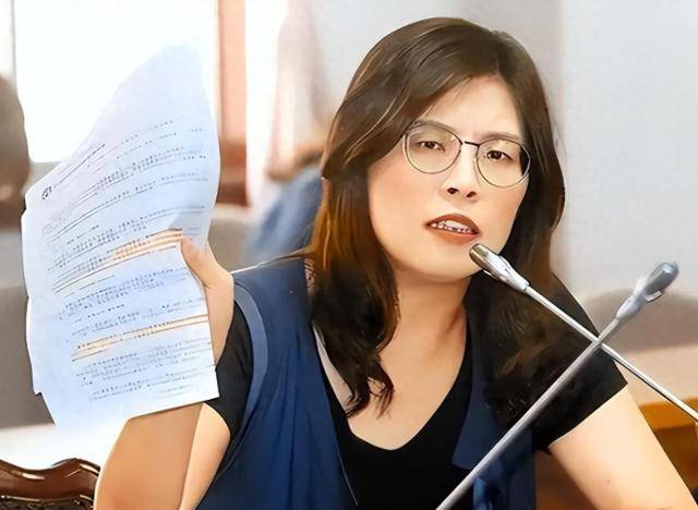 皇冠信用網出租代理
_说出统一时间表后皇冠信用網出租代理
,赖清德偷加3个字被抓包,国民党趁机猛攻