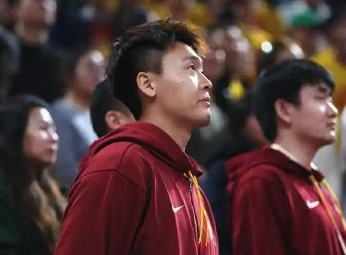 皇冠信用网账号申请
_男篮世预赛|中国男篮带13名球员赴韩国 赵睿随队出征