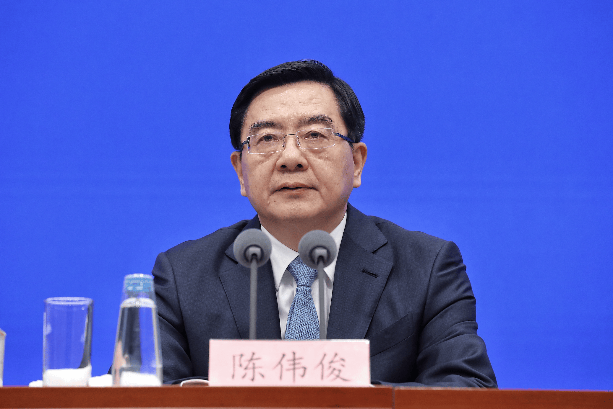 皇冠代理登入_中纪委周末“打虎”皇冠代理登入，副部级陈伟俊被查，曾是浙江最年轻副省长