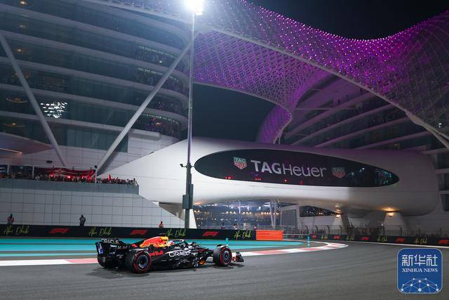 ‌比利时足球
_F1 | 布扎比大奖赛排位赛：维斯塔潘夺得杆位