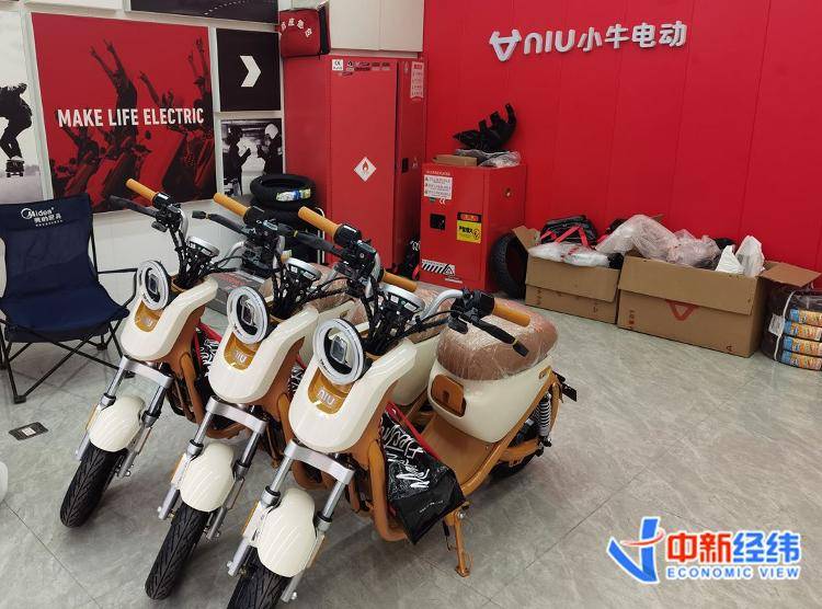 世界杯几年一次
_实探北京电动车门店：去了6家店世界杯几年一次
，只找到1款无车筐、无后座车型