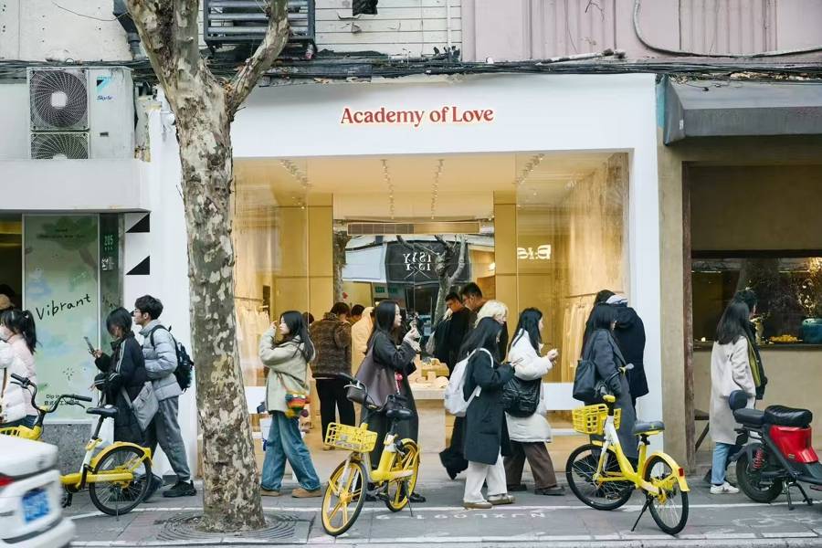 皇冠信用网会员注册网址
_法国人在上海开店皇冠信用网会员注册网址
，只卖白色衣服竟然火了丨上海滩上洋掌柜