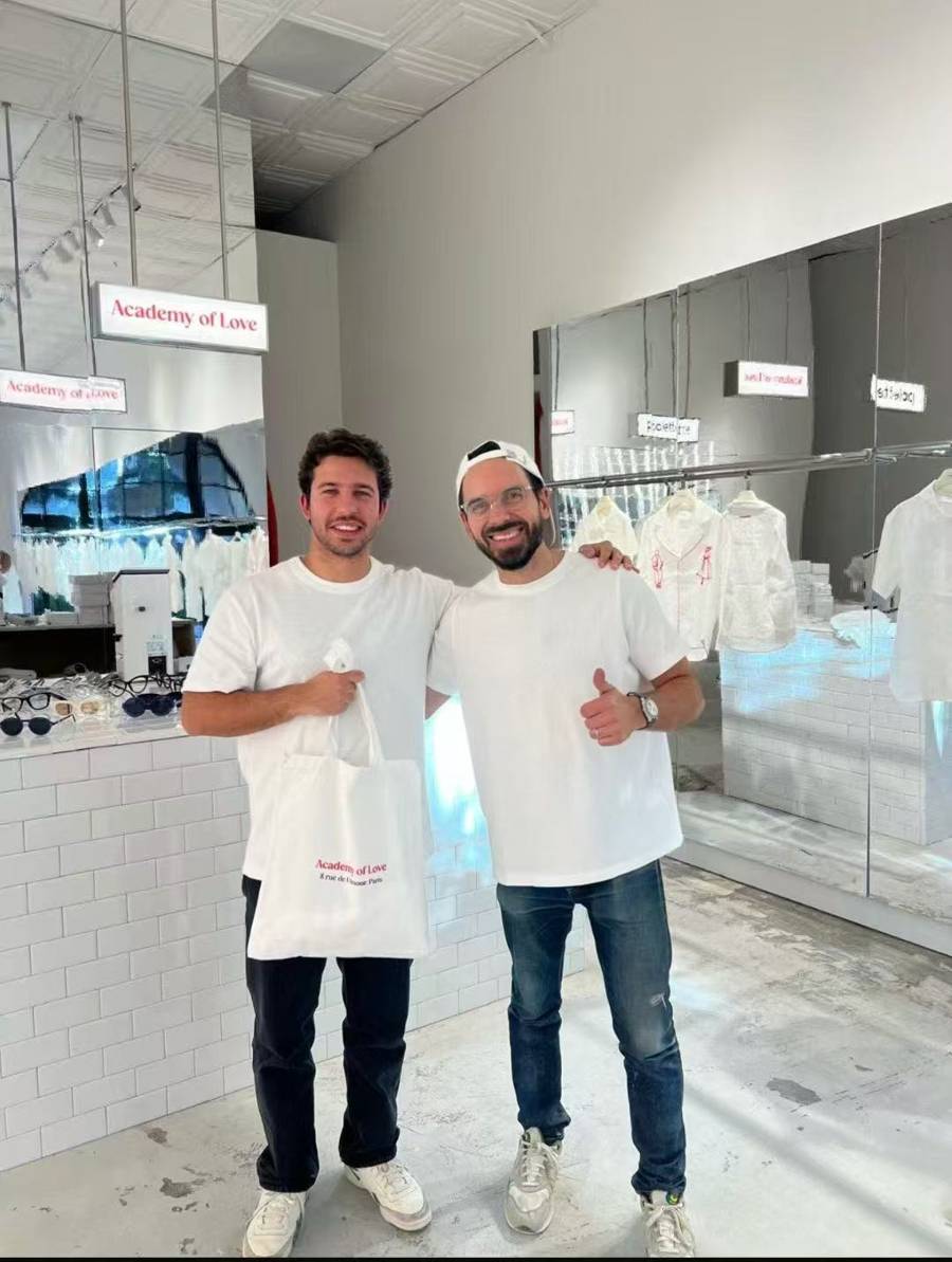 皇冠信用网会员注册网址
_法国人在上海开店皇冠信用网会员注册网址
，只卖白色衣服竟然火了丨上海滩上洋掌柜