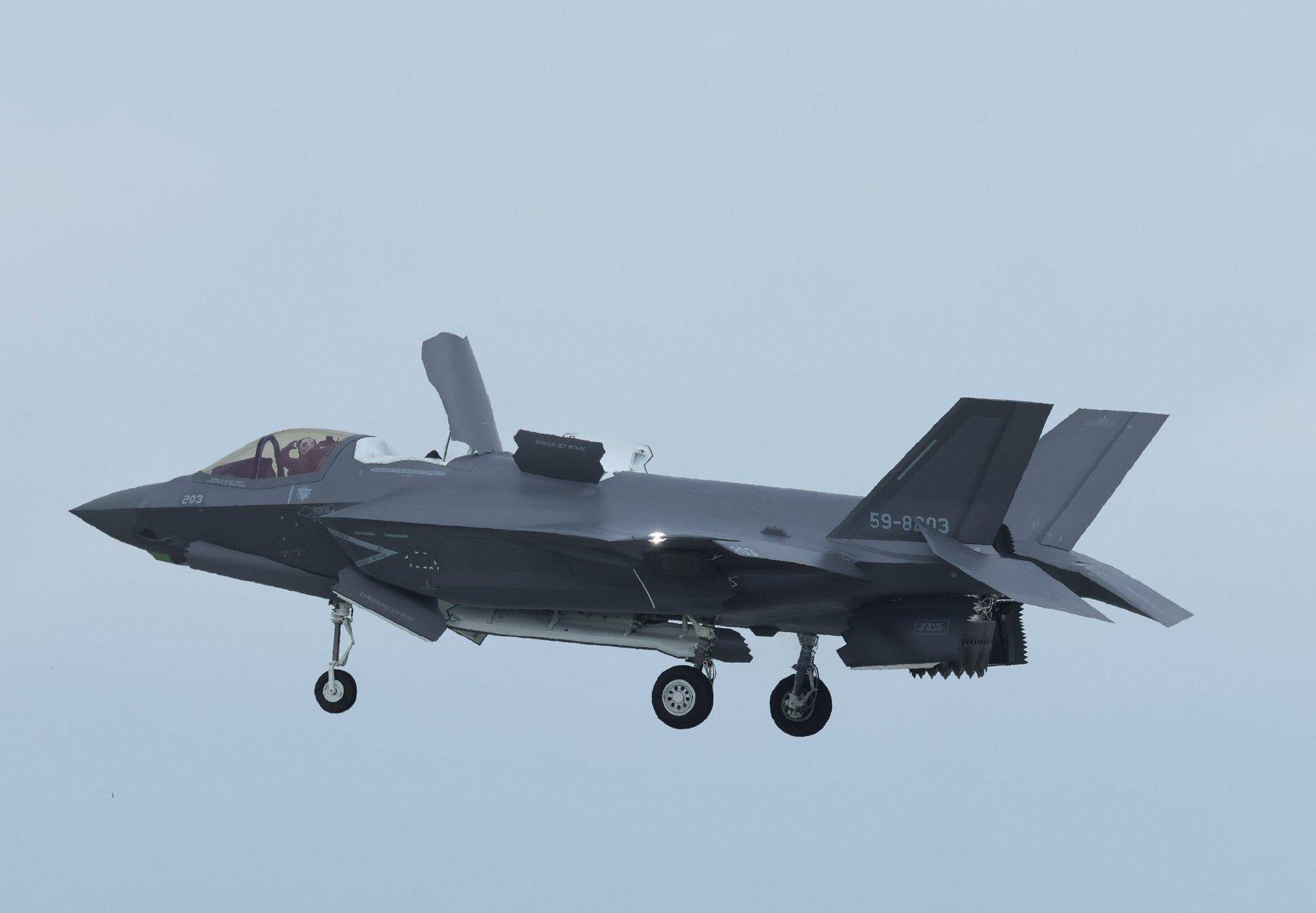 皇冠信用网平台出租
_突发!加贺号航母举动反常皇冠信用网平台出租
,中日航母交锋,歼-15将首次迎战F-35B