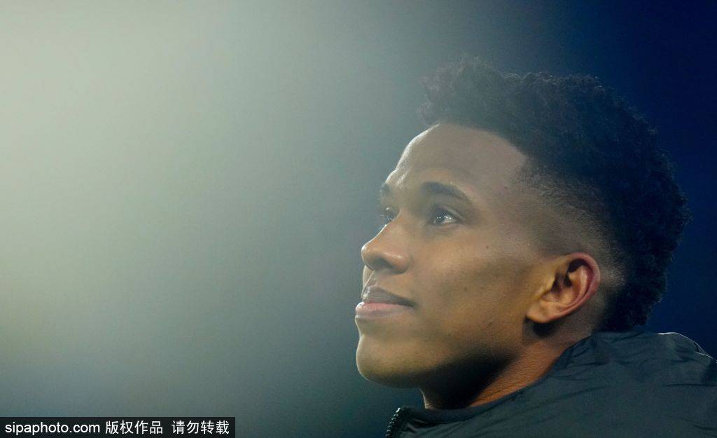 皇冠信用网如何开户_米兰冬窗目标:切尔西后卫迪萨西能否弥补阵容短板皇冠信用网如何开户?