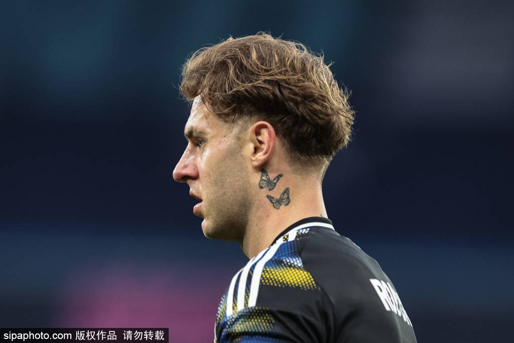 皇冠信用网怎么开账号_瓜式喜爱！瓜帅：我对谢尔基的情感复杂皇冠信用网怎么开账号，有时想吼他有时想亲他