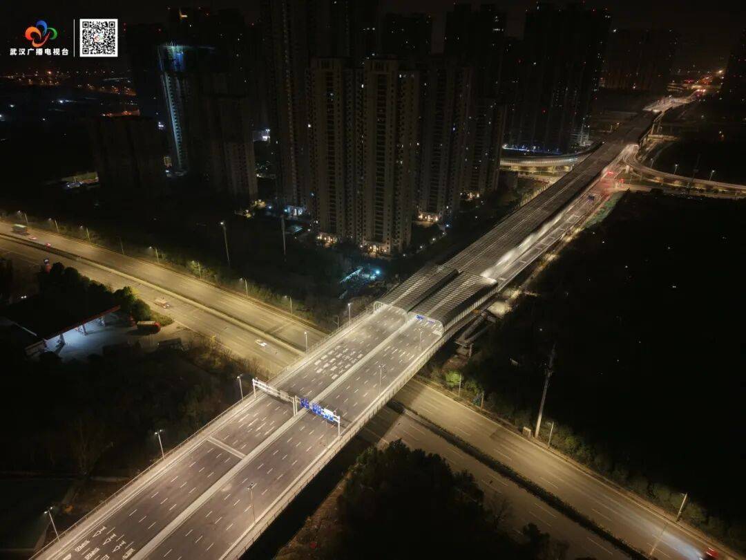 mos011皇冠账号_3分钟直达mos011皇冠账号！武汉城区一交通要道今晨通车
