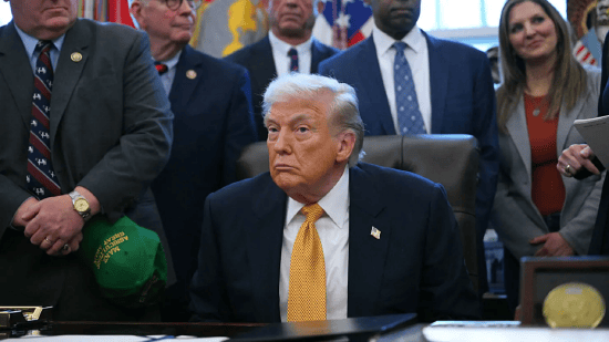 皇冠额度_特朗普释放暂缓打击伊朗信号皇冠额度，国际油价跌幅超1%