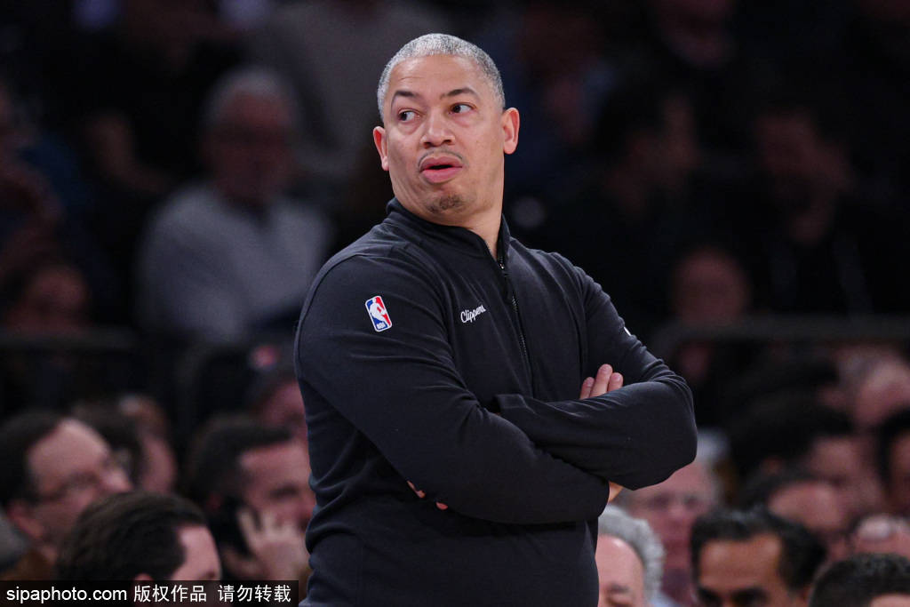 皇冠hga039_詹姆斯·哈登：快船有望完全反弹皇冠hga039，洛杉矶是我的福地——从6胜21负到11胜2负的逆转曙光