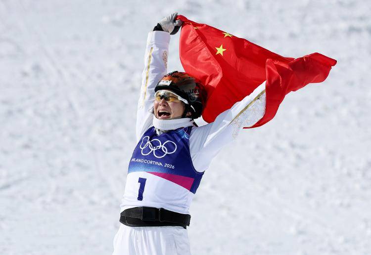 皇冠信用网会员怎么开通_空中技巧首个卫冕冠军皇冠信用网会员怎么开通，这是徐梦桃对过往四年最华丽的回应