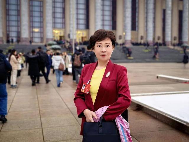 皇冠信用网登2 _采纳了！全国人大代表樊芸接到反馈皇冠信用网登2 ，住建部将着手把《物业管理条例》改为《物业服务条例》